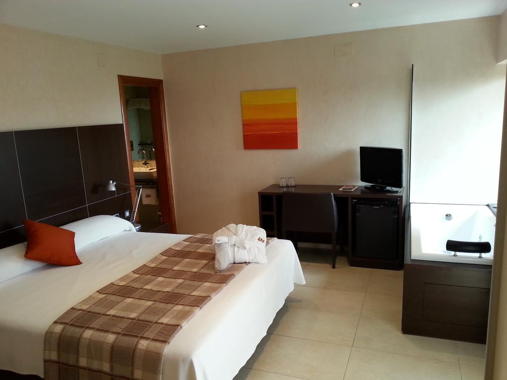 Montaltmar Hotel Sant Vicenç de Montalt Eksteriør billede